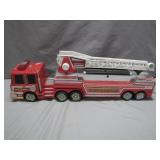 Pressed Steel Fire Truck with Rotating Ladder