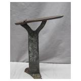 Cast Iron Shoemaker