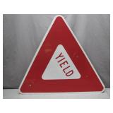 Reflective Yield Traffic Sign with Bold Print