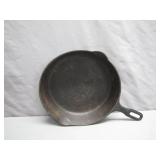 Unmarked Cast Iron #7 '1032' Skillet