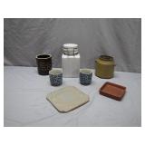 Ceramic & Pottery Items Collection