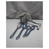 Wear-Ever Aluminum Press with Speckled Spoons