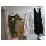 4 Women's Dresses, Mixed Sizes