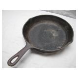Cast Iron Skillet No. 7, 10 1/4 IN Diameter