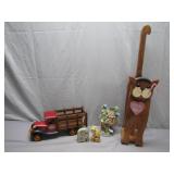 Decorative Figurines and Cat Holder
