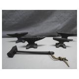 Miniature Anvils With Hammer