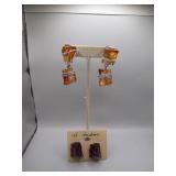 2 Pairs of Resin-Like Chunky Earrings