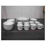 32-Piece Pfaltzgraff Holiday Dinnerware Set