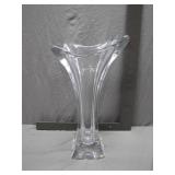 Lead Crystal Vase with Elegant Design