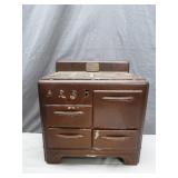 Mid-20th Century Metal Toy Stove