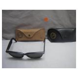 Ray-Ban Wayfarer Sunglasses with Two Cases