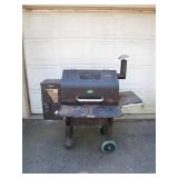 Green Mountain Wood Pellet Grill/Smoker Combo