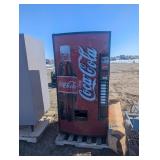 DRINK VENDING MACHINE