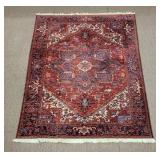 Heriz Pattern Oriental Rug
