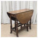 Oak Gateleg Drop Leaf Table