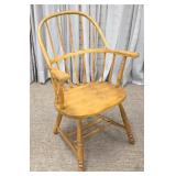 Maple Windsor Armchair w/ Continuous Arm