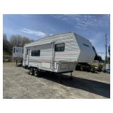 1999 Sandpiper 25' Fifth Wheel Travel Trailer