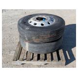 2- 22.5' Aluminum Truck Wheels
