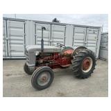 Ford 861 Tractor