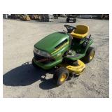 John Deere 115 Automatic Riding Lawn Mower