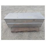 DeeZee Diamond Plate Toolbox