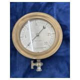 Brass vacuum gauge
