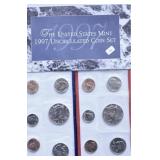 1997 MINT SET P D MINTS