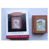 HALLMARK MOTHER GOOSE #4 MARY HAD A LITTLE LAMB