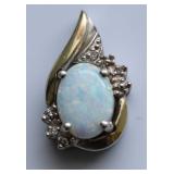 10K WHITE GOLD OPAL PENDANT 10K WHITE GOLD OPAL PENDANT