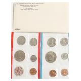 1972 MINT SET P D MINTS