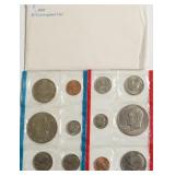 1975 MINT SET P D MINTS