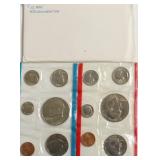 1975 MINT SET P D MINTS