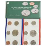 1993 MNT SET P D MINTS