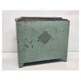 Primitive Metal Hamper with Lift Lid