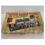1970's Texaco Child's Service Station with Box