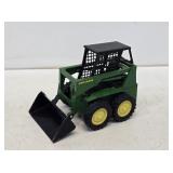 Ertl Die Cast John Deere Skid Steer Toy