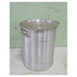 Large Aluminum Stock Pot with Lid