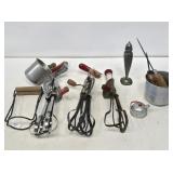 Primitive Kitchen Items