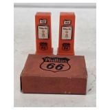 Phillips 66 Gas Pump S&P Shakers with Box