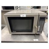 Amana RCS10MPA Commercial Microwave Oven