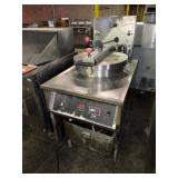 BKI FKM Electric Pressure Fryer