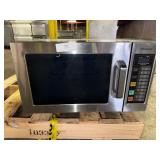 Panasonic Commercial Microwave Oven