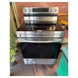 Samsung Induction Range w/ Oven & Air Fryer