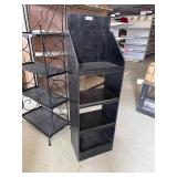 18ï¿½ Wooden Display Shelf