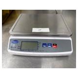 Globe GPS10 Digital Scale