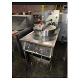 BKI FKM Electric Pressure Fryer w/ Filter [WWR]