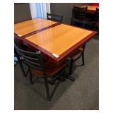 30ï¿½ Dining Table w/ 2 Chairs