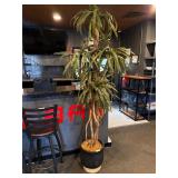 6ï¿½ Decorative Fake Tree