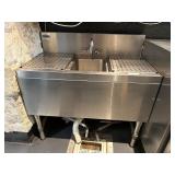 36ï¿½ Back Bar Sink w/ Drain Boards