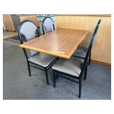 46' Dining Table w/ 4 Chairs